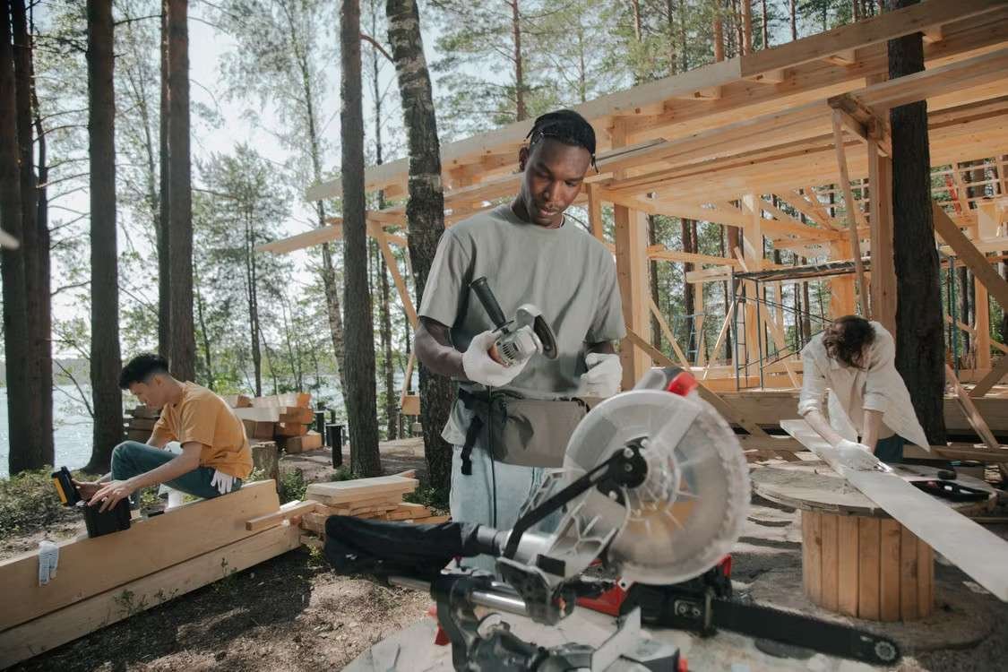 How to Choose Quality Lumber for a Home Improvement Project