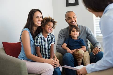 How to Sell a House to a Family Member: A Practical Homeowner Guide