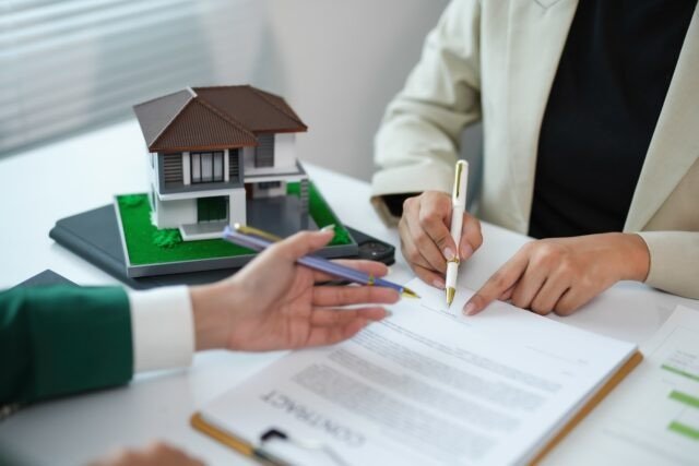 How to Sell a Stigmatized House: A Practical Homeowner Guide