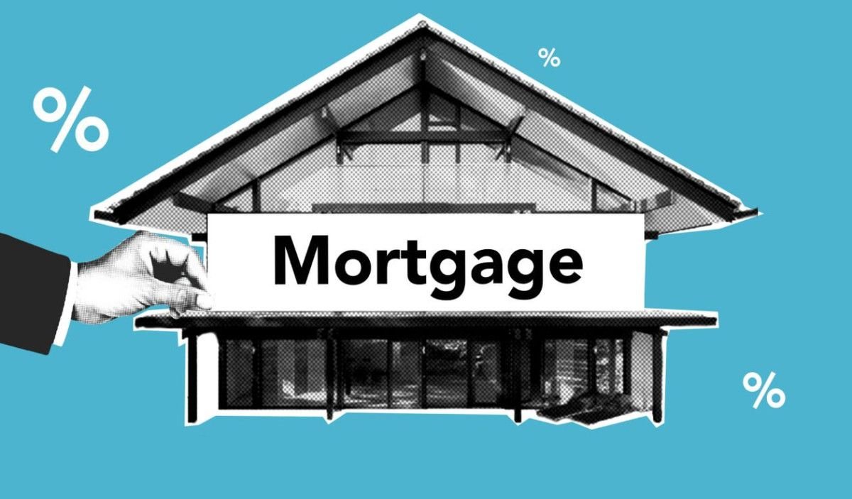 How Foreclosure Appears on Title Records and Affects Future Sales