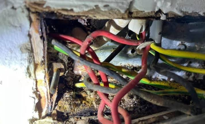 Signs Your Home Needs Wiring