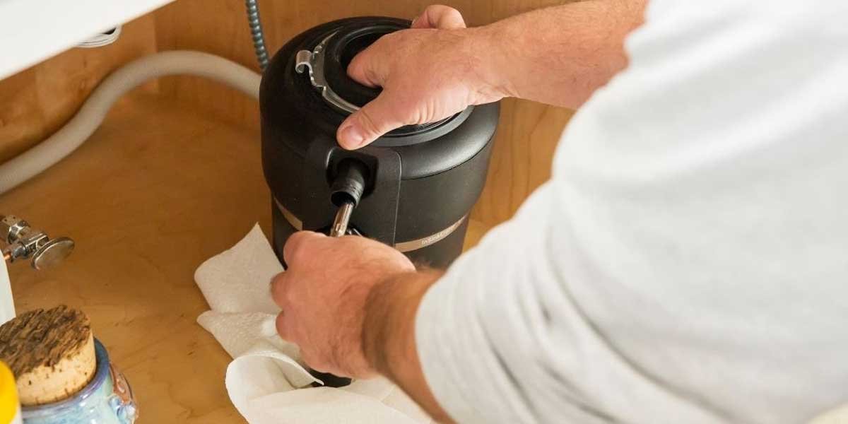Signs You Need Garbage Disposal Service