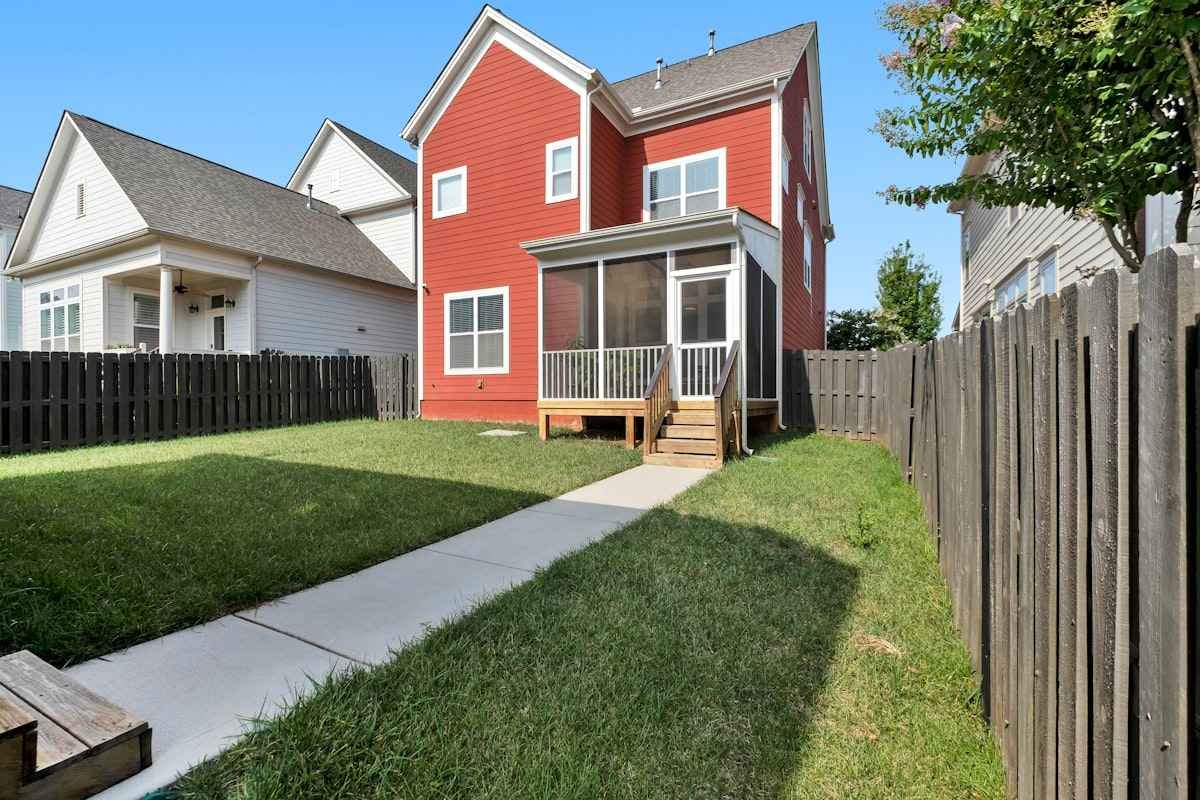 Slope for Yard Drainage: The Numbers and How to Measure