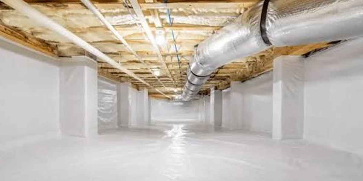 Crawl Space Insulation vs Encapsulation: What Each Fixes