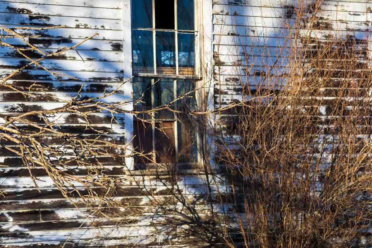 Window Well Drainage: Specs, Retrofits, and Why Wells Flood