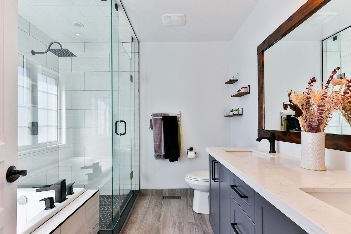 Waterproofing a Shower Niche: What the Manufacturers Say